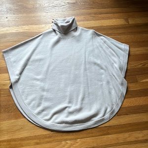 Antonio melani turtleneck sweater poncho size xs